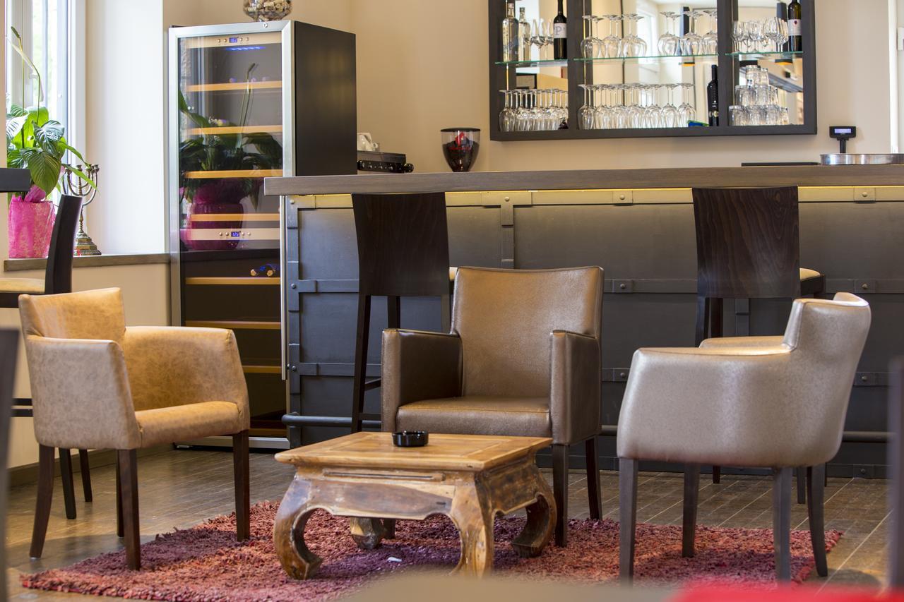 Hotel Stanica Ravno Eksteriør bilde